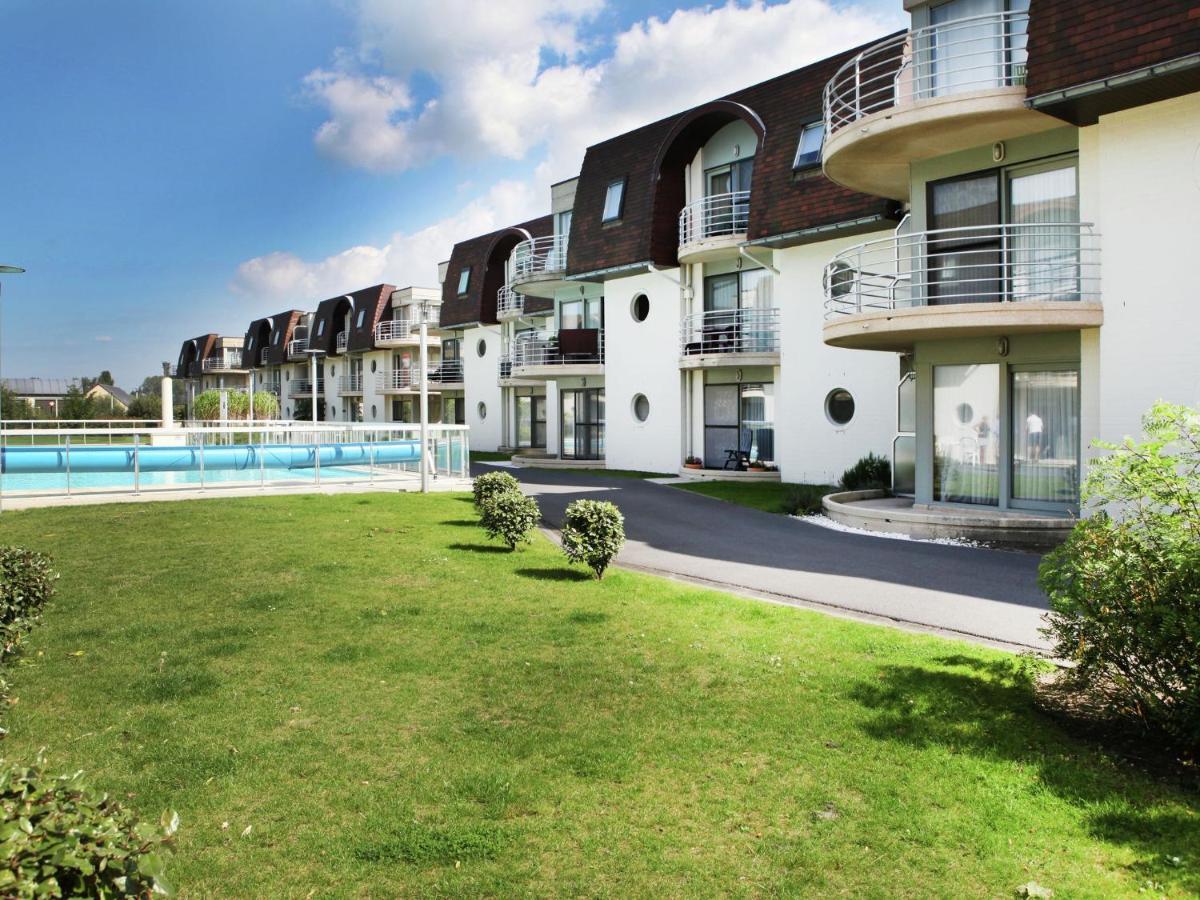 Lovely Apartment Near The Sea Бредене Екстериор снимка
